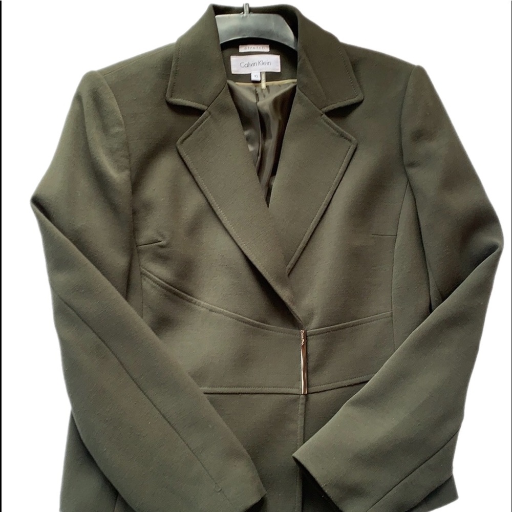 Calvin Klein Women’s Skirt Suit Size 12 Deep Olive Green color